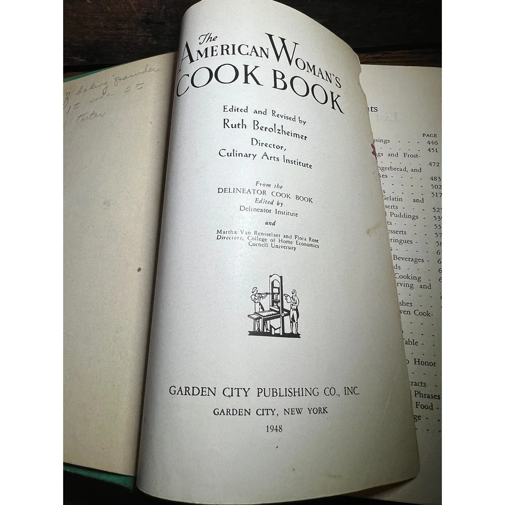 Vintage 1948 The American Womans Cook Book Ruth Berolzheimer Thumb Index Green